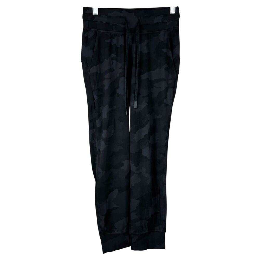 Lululemon Ready to Rulu Jogger Crop Heritage 365 Camo Coal Multi Women's 2 EUC